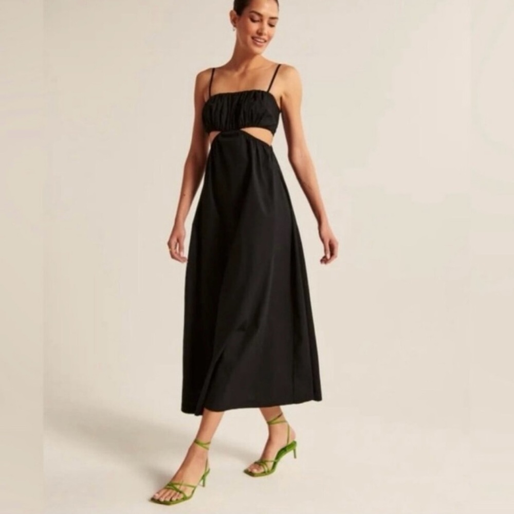 Abercrombie & Fitch Black Strappy Waist
Cut-Out Maxi Dress, Size XS